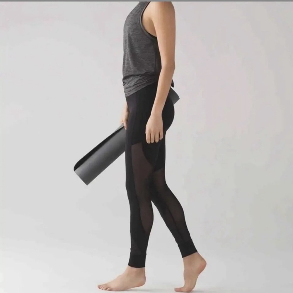 Lululemon Black Mesh Panel leggings 4